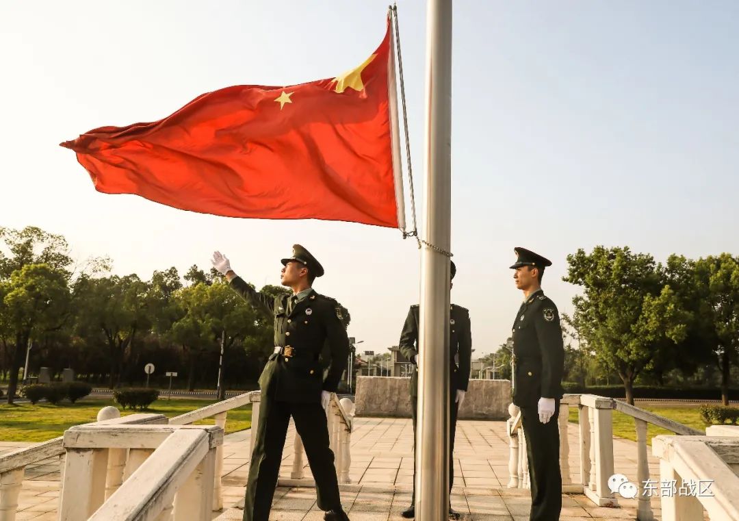 歌唱祖国升旗军乐团,歌唱祖国升旗2008