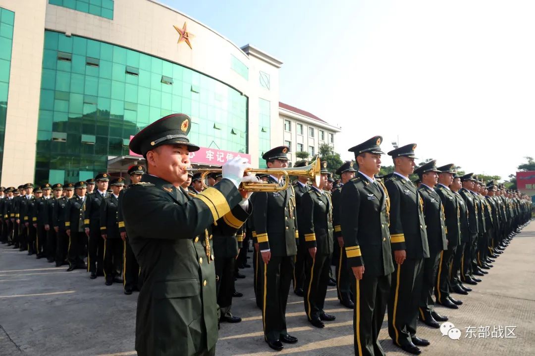 歌唱祖国升旗军乐团,歌唱祖国升旗2008