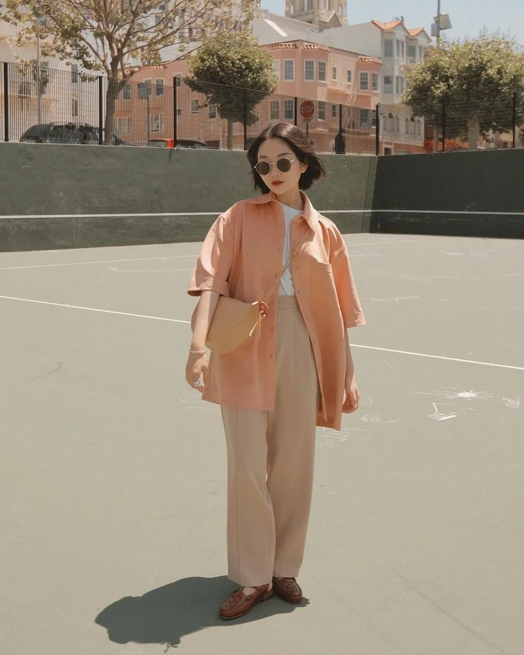梨形身材亚裔穿搭,身材娇小怎样穿出高端大气上档次