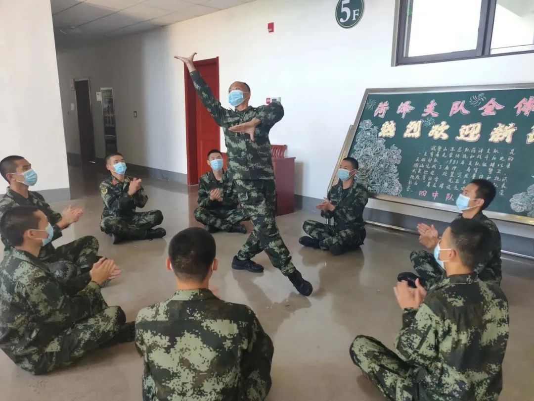 军医新兵参军第一天,新兵怎么快速适应连队生活