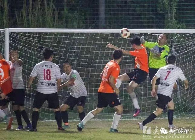 足够精彩校园足球联赛火热进行中,夹江足球联赛