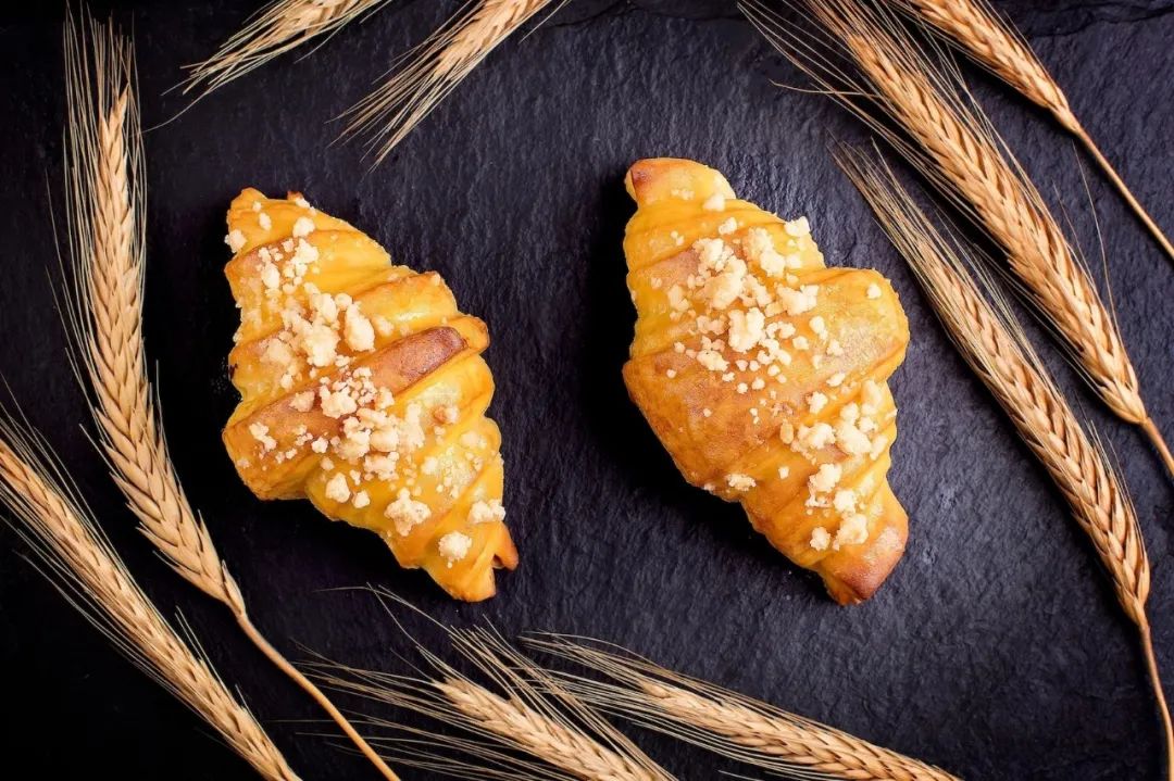 屯里新开finedining，王府花园下午茶，老牌合资酒店新开烘焙坊……本周的贴秋膘指南有点高级（内含福利）|一周好吃