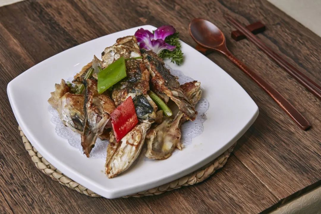 屯里新开finedining，王府花园下午茶，老牌合资酒店新开烘焙坊……本周的贴秋膘指南有点高级（内含福利）|一周好吃