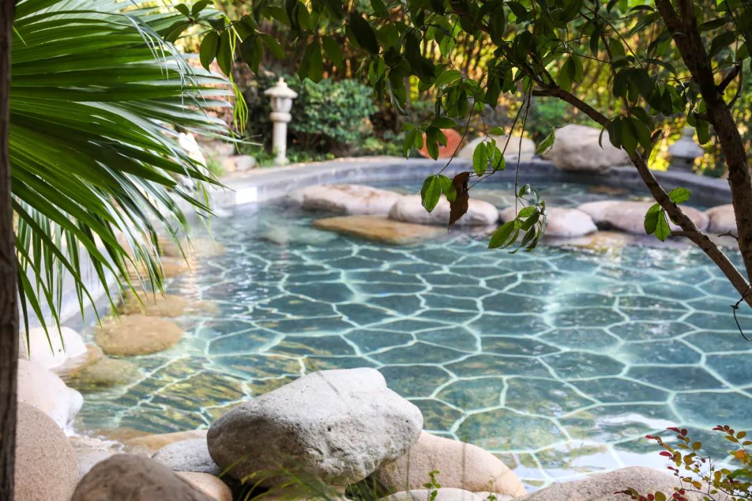 南京汤山温泉特惠套餐,南京汤山10到20元温泉攻略