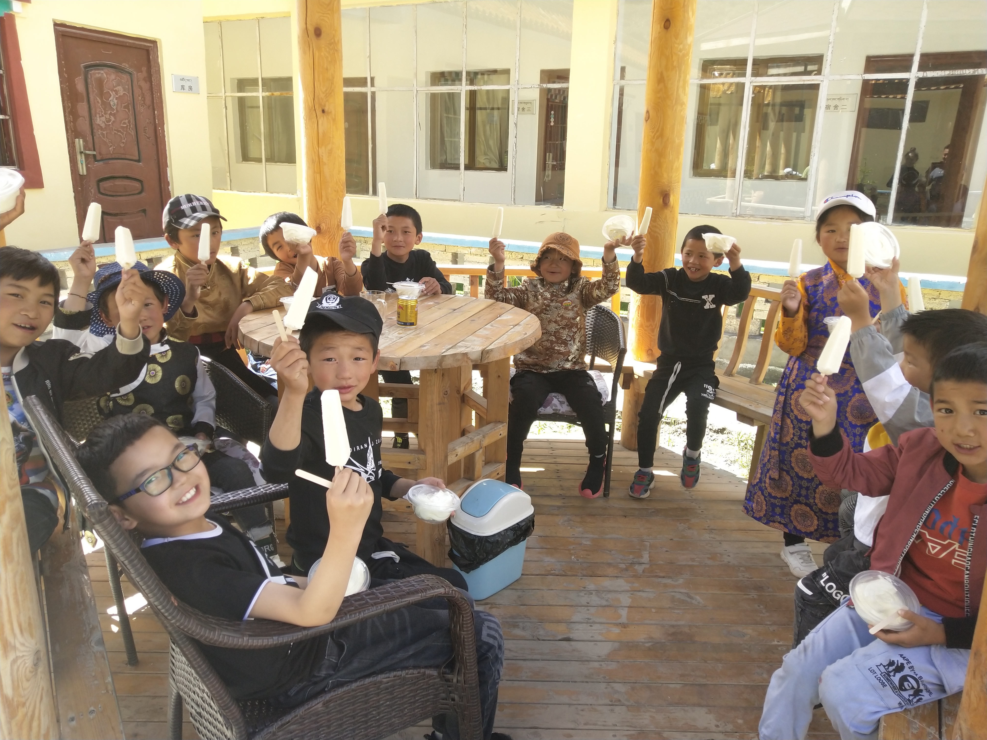 云南冰岭雪糕厂,青海特色雪糕厂家