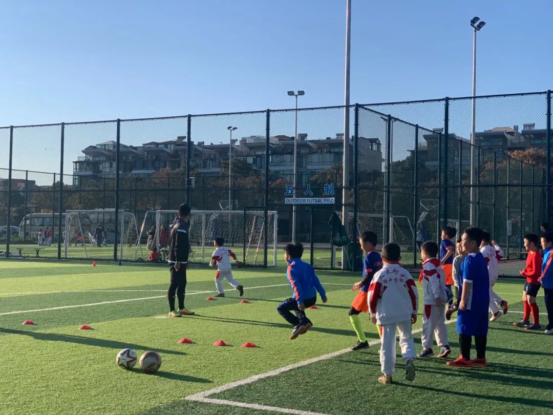 县体育中心提升改造项目,体育中心升级改造可研报告