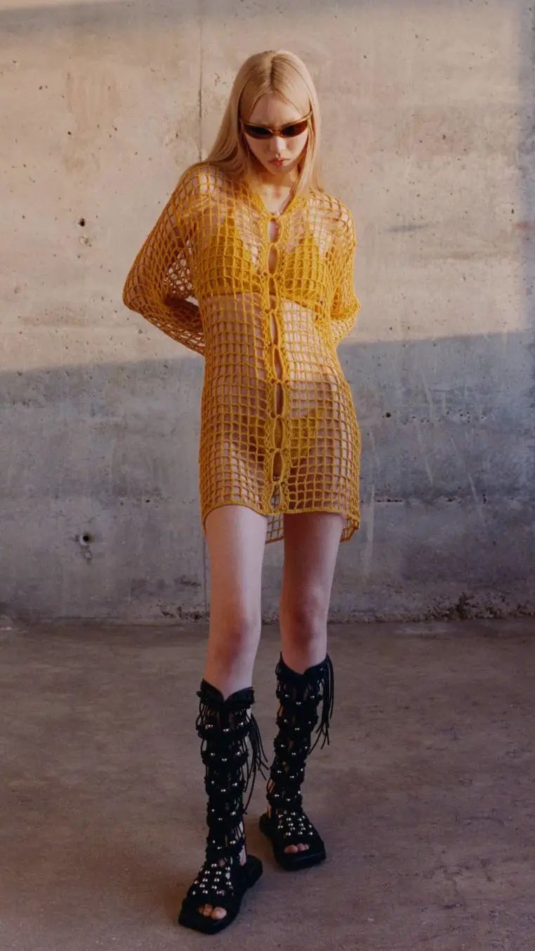 三天打鱼两天晒网｜八戒的珍珠汗衫又在时尚圈翻红了