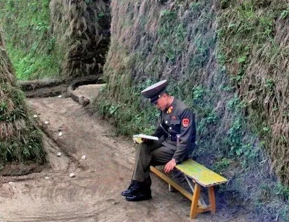 这是一个没有文盲的国家！泉州摄影师探秘实拍“朝鲜表情”