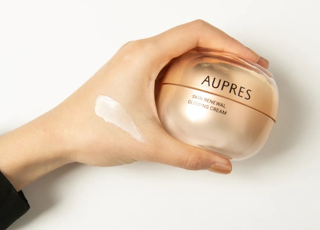 脸上有了皱纹抗老,抗皱要趁早等皱纹出来就晚了