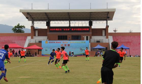 寰愬窞甯傞暱鏉潚灏戝勾鏍″洯瓒崇悆鑱旇禌,閮戝窞甯傞暱鏉潚灏戝勾瓒崇悆鑱旇禌