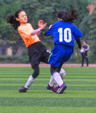 南阳青少年足球比赛,青少年足球影像展作品