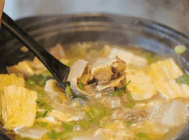 厨房老司机的秘诀！热的均匀、煮肉易烂、炖菜入味的高颜值砂锅，一锅带你重温儿时美味