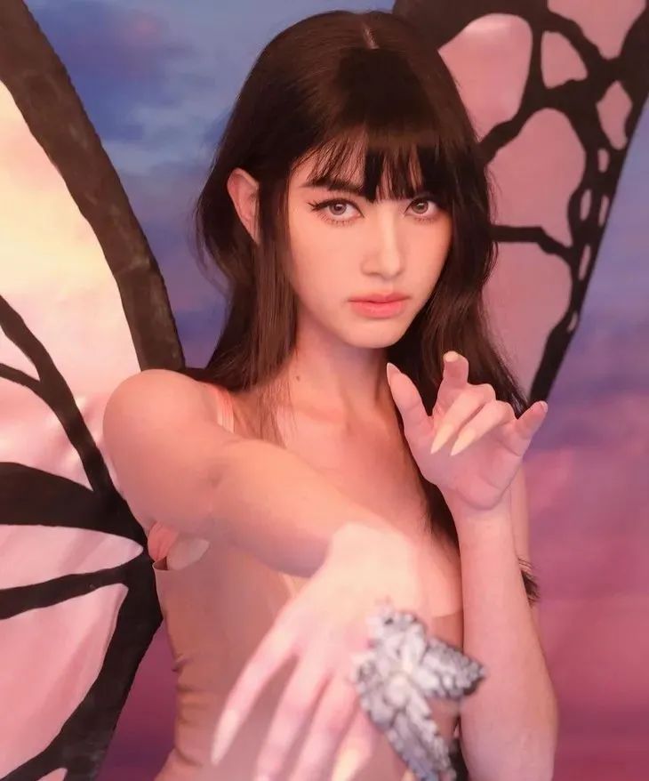 壹周潮话题|杨幂扶了个寂寞也美，万圣节Mai真的拼