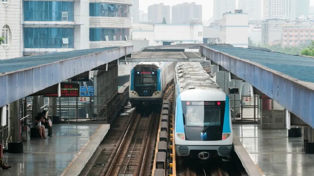 乐活地铁|为么斯我爱上了武汉地铁？
