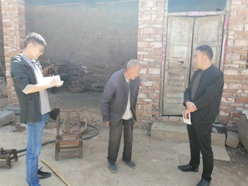 桐柏曾庆收：情系群众心系扶贫