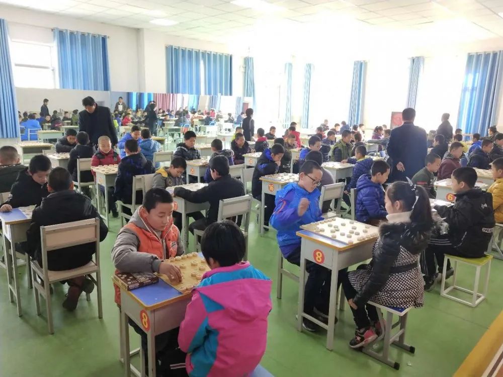 青年之家揭牌凝聚青春力量,凝聚青春力量服务乡村振兴