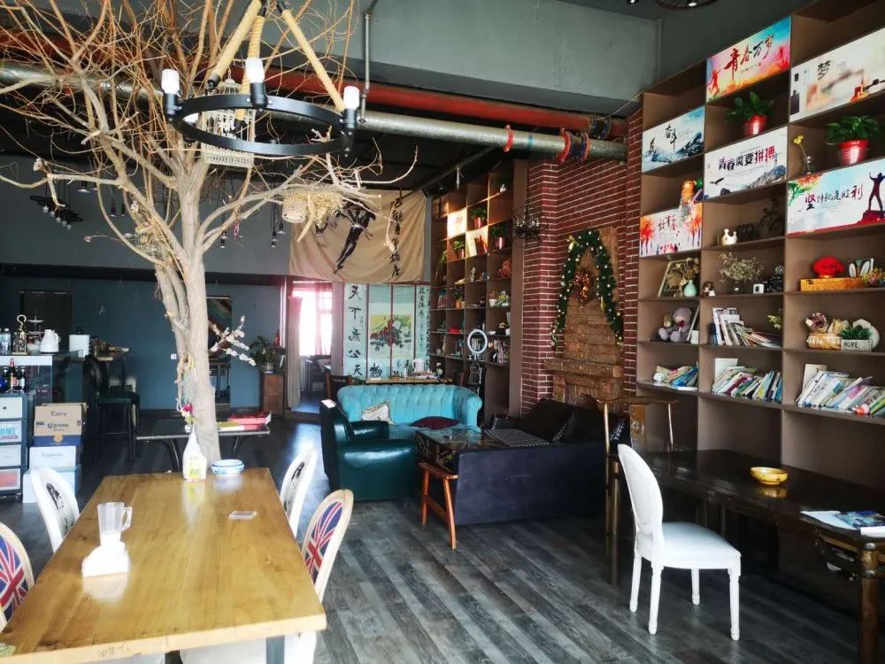 青年之家揭牌凝聚青春力量,凝聚青春力量服务乡村振兴