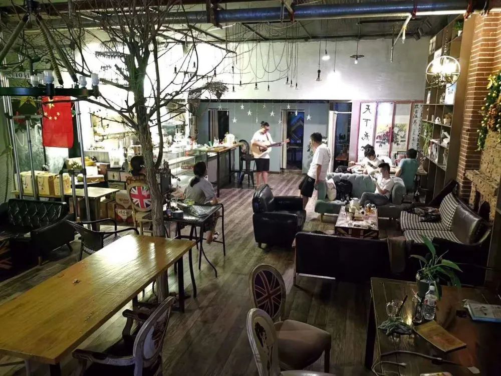 青年之家揭牌凝聚青春力量,凝聚青春力量服务乡村振兴