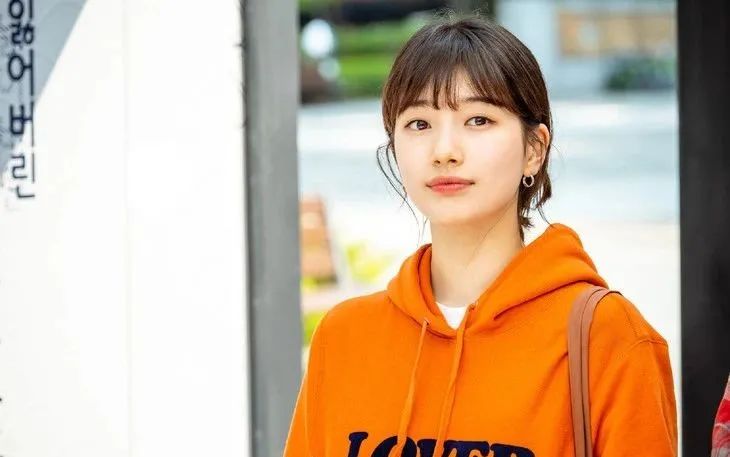 陈乔恩王子变青蛙短发,王子变青蛙陈乔恩试礼服