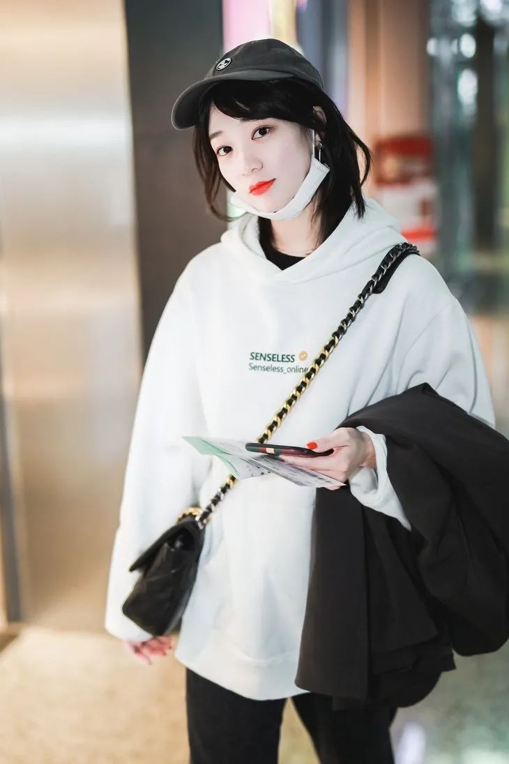 陈乔恩王子变青蛙短发,王子变青蛙陈乔恩试礼服