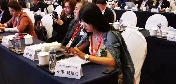 被女主播的直播间拉黑怎么能恢复,主播被阴婚