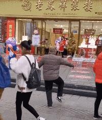 被女主播的直播间拉黑怎么能恢复,主播被阴婚