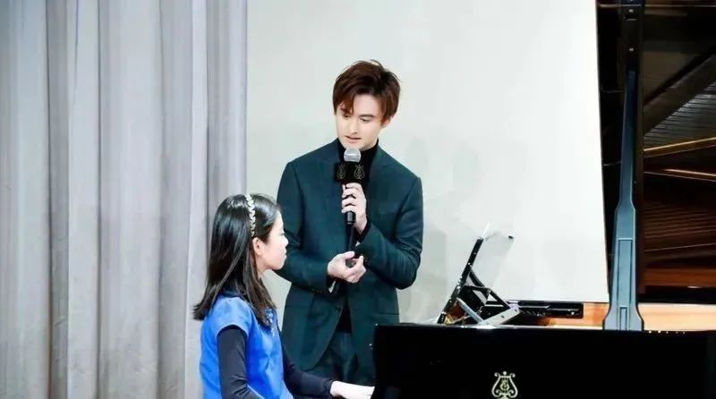 送票|亦闻亦乐，亦中亦西，两场独奏音乐会开启时空浪漫之旅