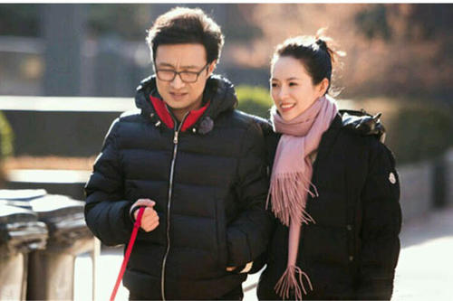 审美已被同化了,章子怡汪峰同框照