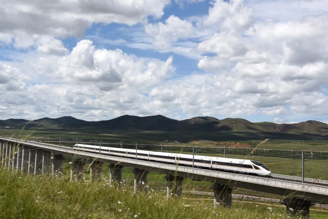 途经呼和浩特高铁车次,呼和浩特高铁列车时刻表及途经站