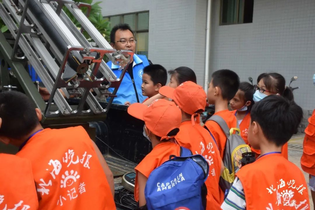 嘿！2021年晚报小记者纳新啦~价值798元的摄影卡免费送哦！