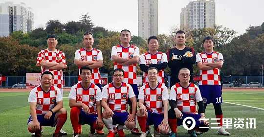 毕业18年再次回到高中母校,毕业18年后重聚校园