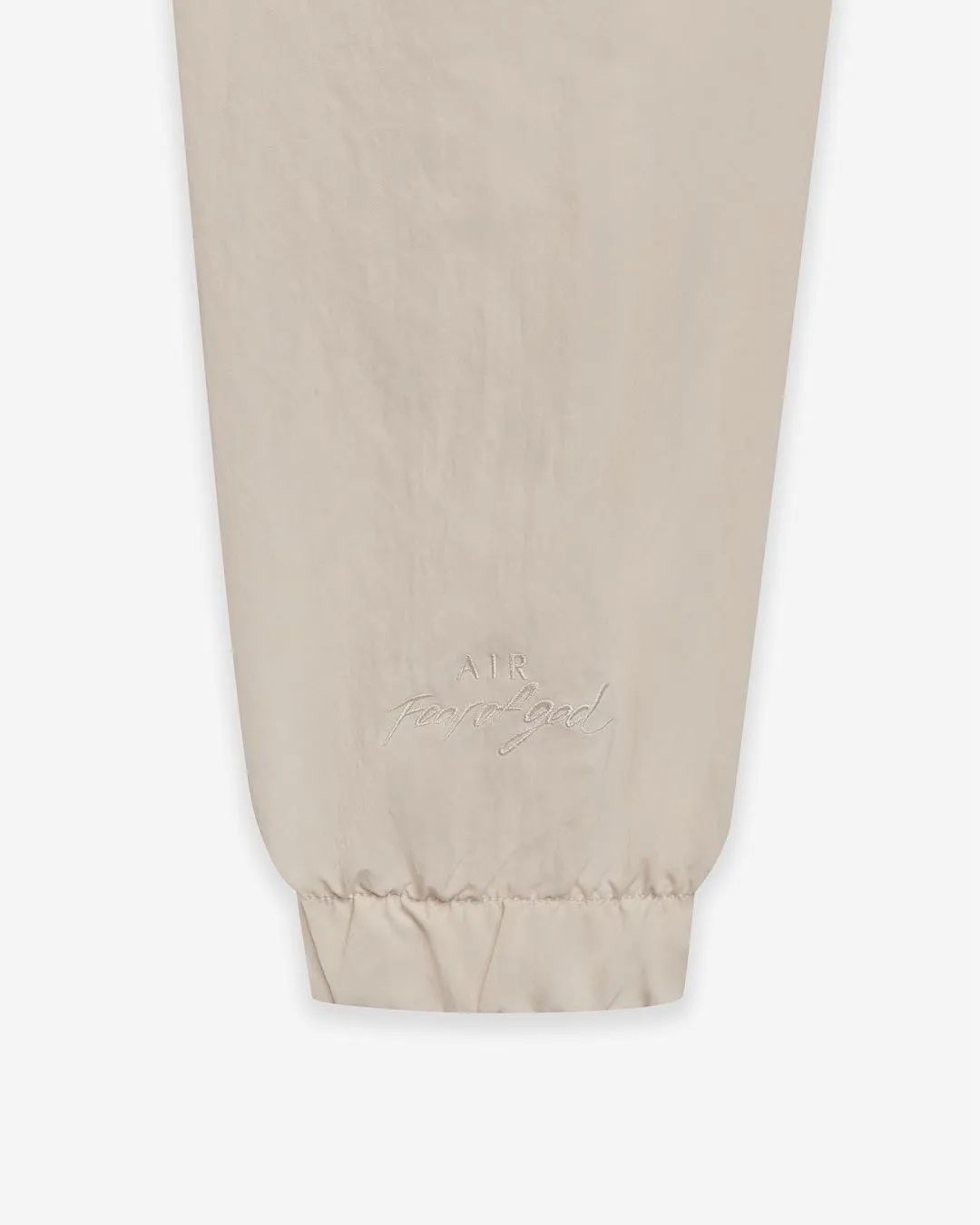 fognbanike联名,fogxnikenba三方联名值得入手吗