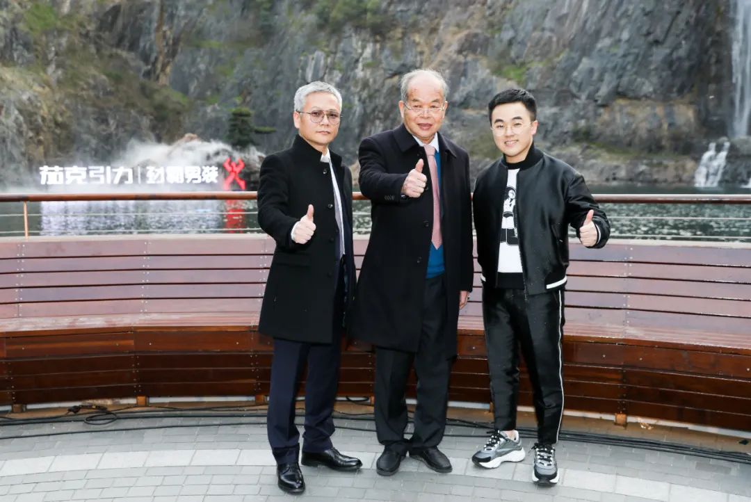 劲霸男装40周年：信仰飘扬，梦想延续