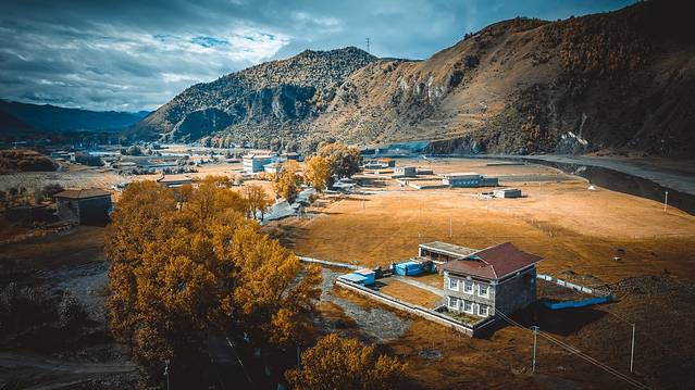 以山川为歌，奔赴一场和远方的约会