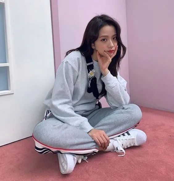 blackpink穿运动装,跟着blackpink学穿搭