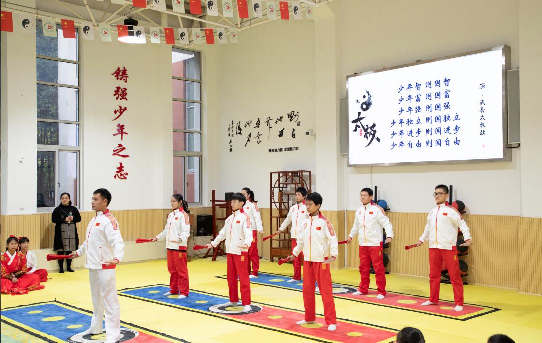 上海百所公办初中强校工程,上海公办初中强校工程效果