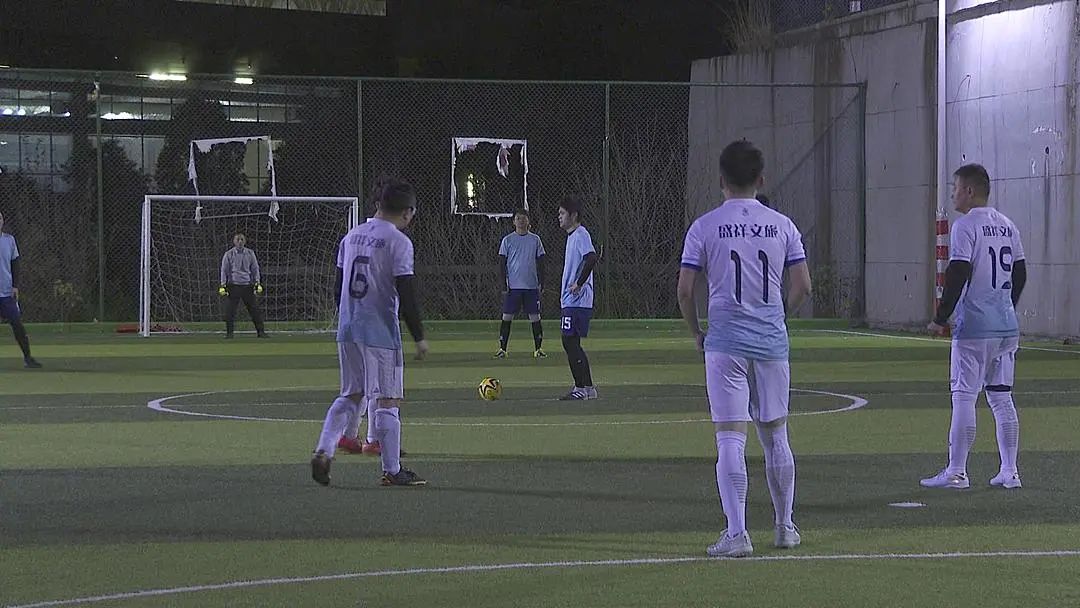 激情绿茵运动会入场,足球邀请赛激情开赛