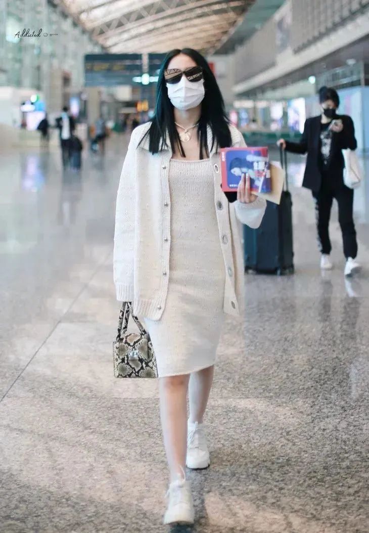 年度会穿榜单来了你爱豆同款都在这儿！快买