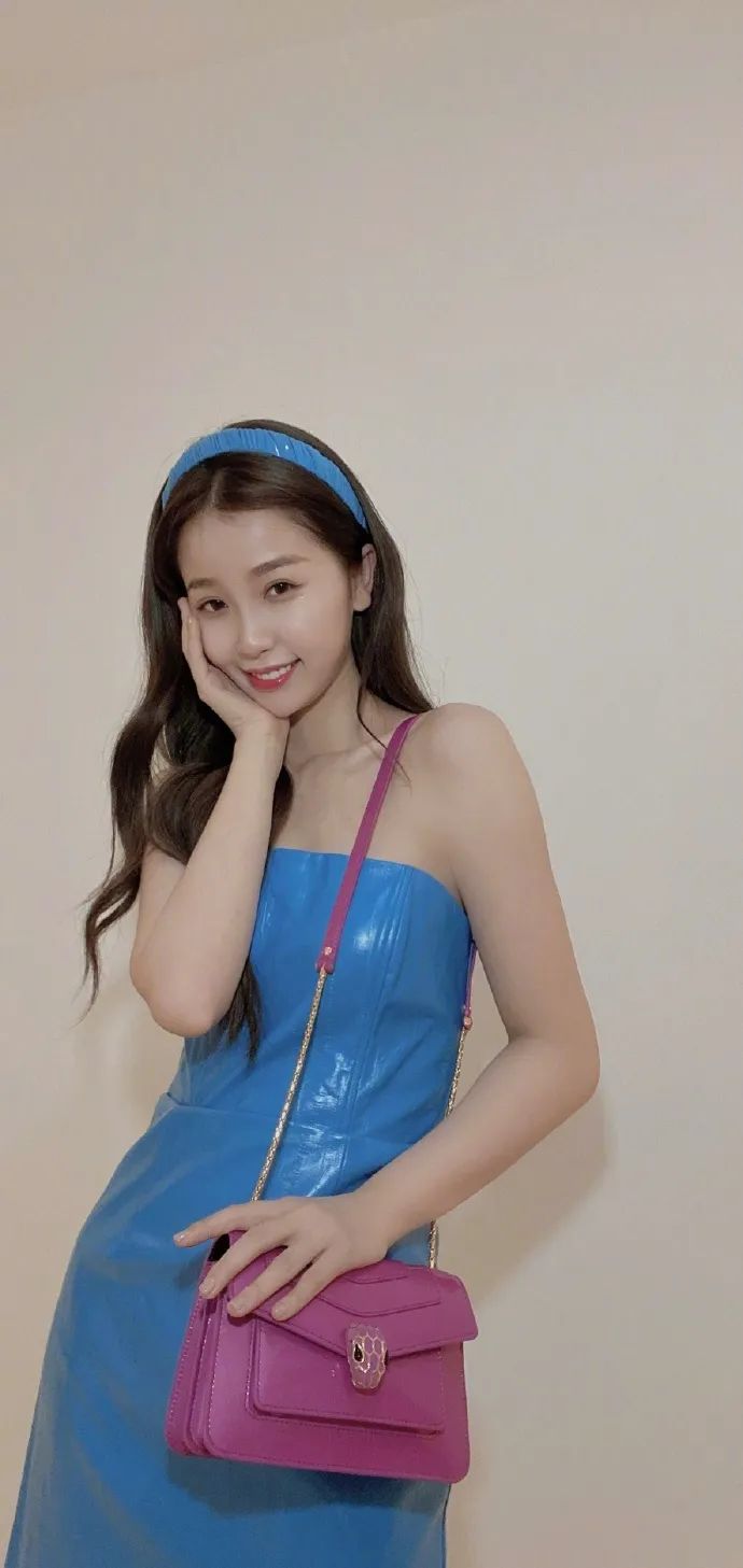 年度会穿榜单来了你爱豆同款都在这儿！快买