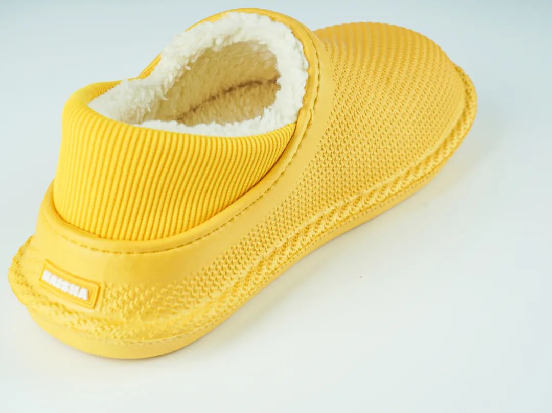 穿着舒服加绒防雨鞋,冬季慵懒风鞋防水