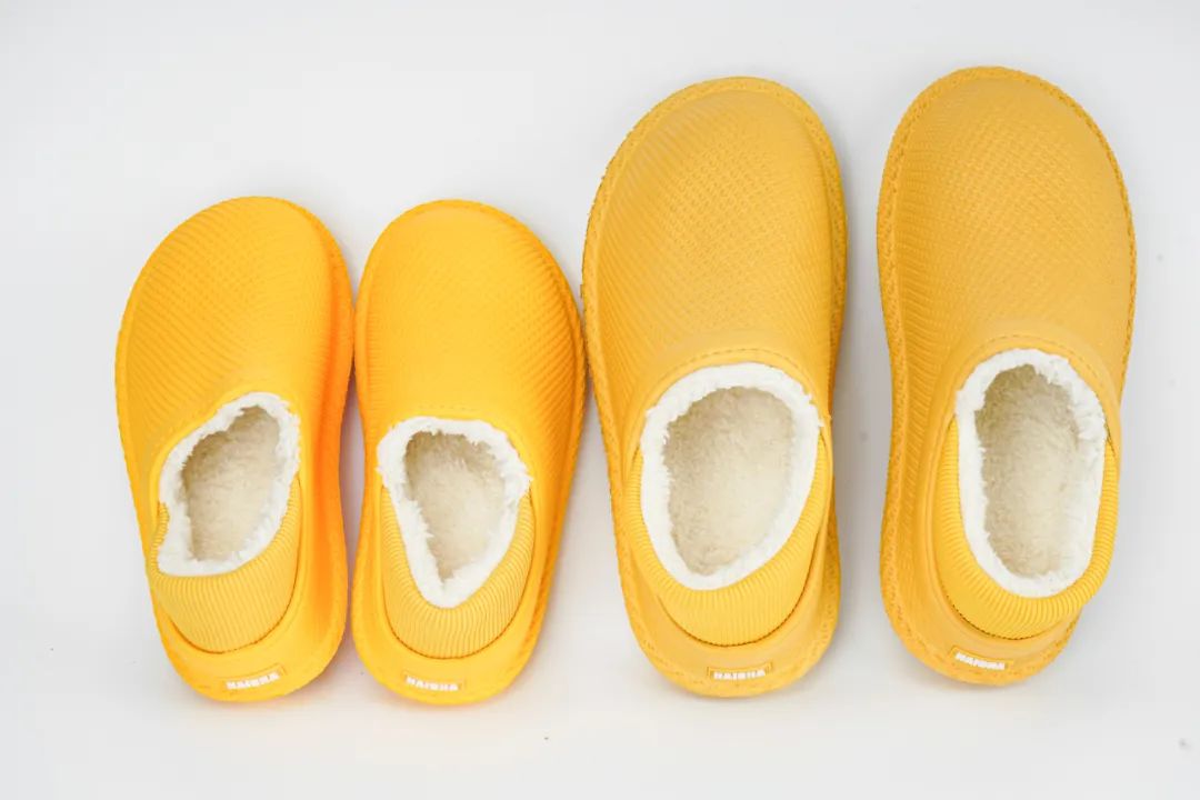 穿着舒服加绒防雨鞋,冬季慵懒风鞋防水