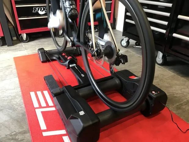 cyclist电动车,cyclist骑行服