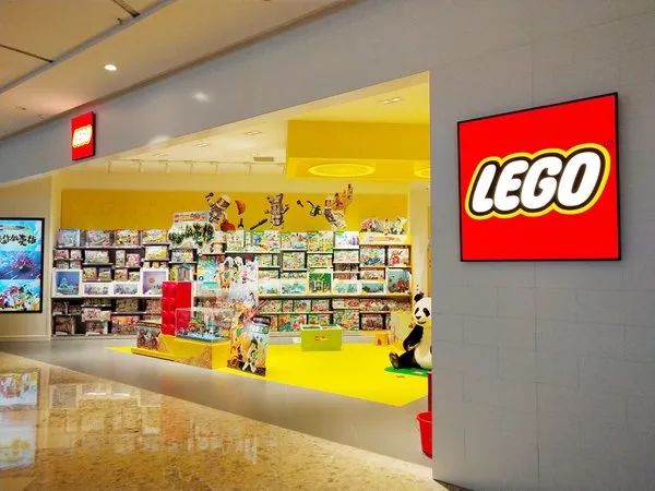 2020消费领域8个关键词：抗疫、投资中国、开店、产品中国化、植物肉、咖啡茶饮、IPO、CSR