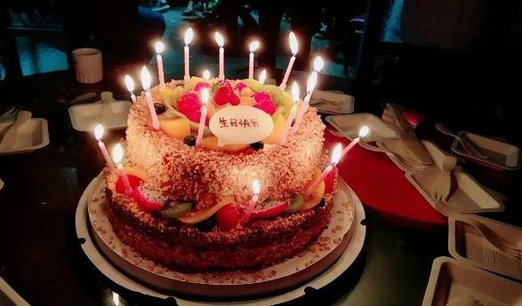 同事生日会不参加被开除,没参加同事聚会被罚款后续