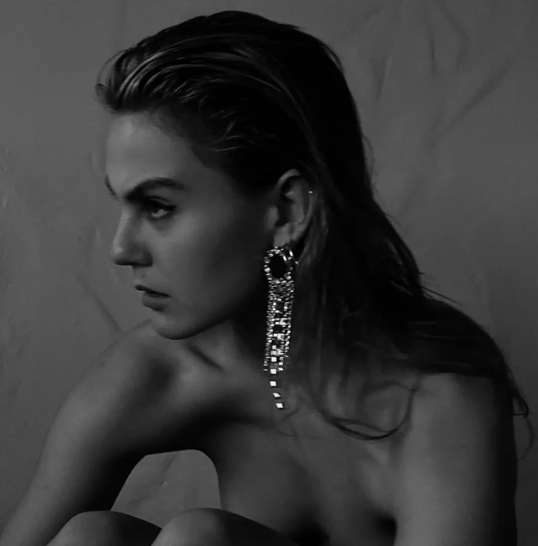 轻奢必买配饰百搭单品,夏季配饰必备这三款