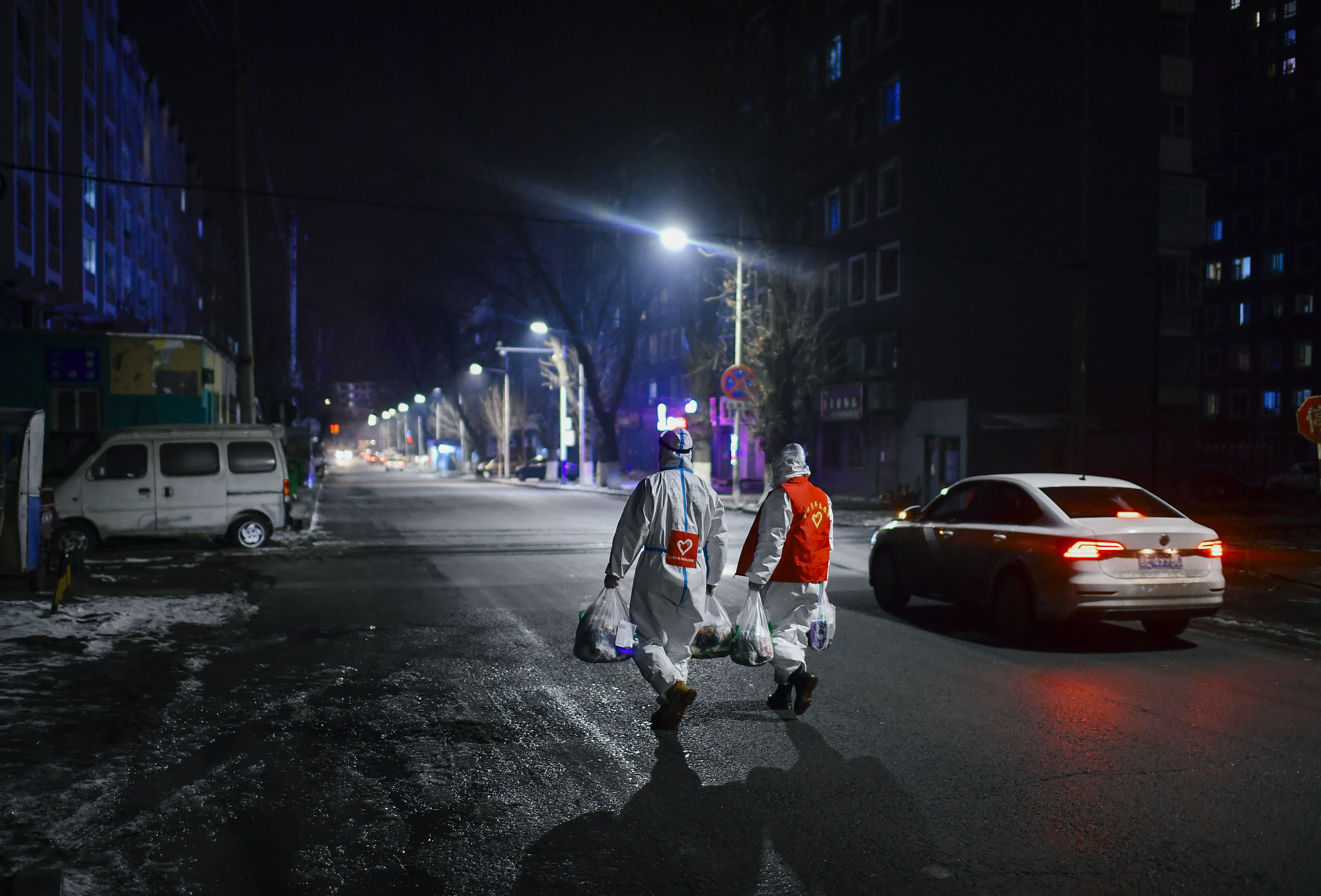 吉林通化志愿者杜思成：我是你的“腿”，代你购物、为你跑腿