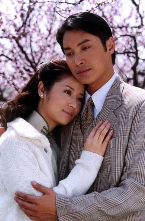 代孕前传——「借腹生子」之黑色极简史