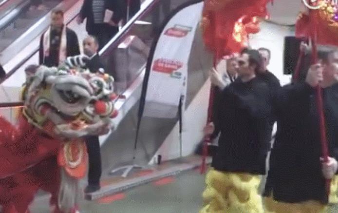 老外看中国奇葩购物,外国人看中国奇葩物品