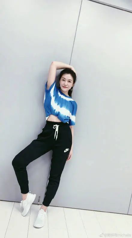 啊啊啊啊啊好胖啊！！我要减肥