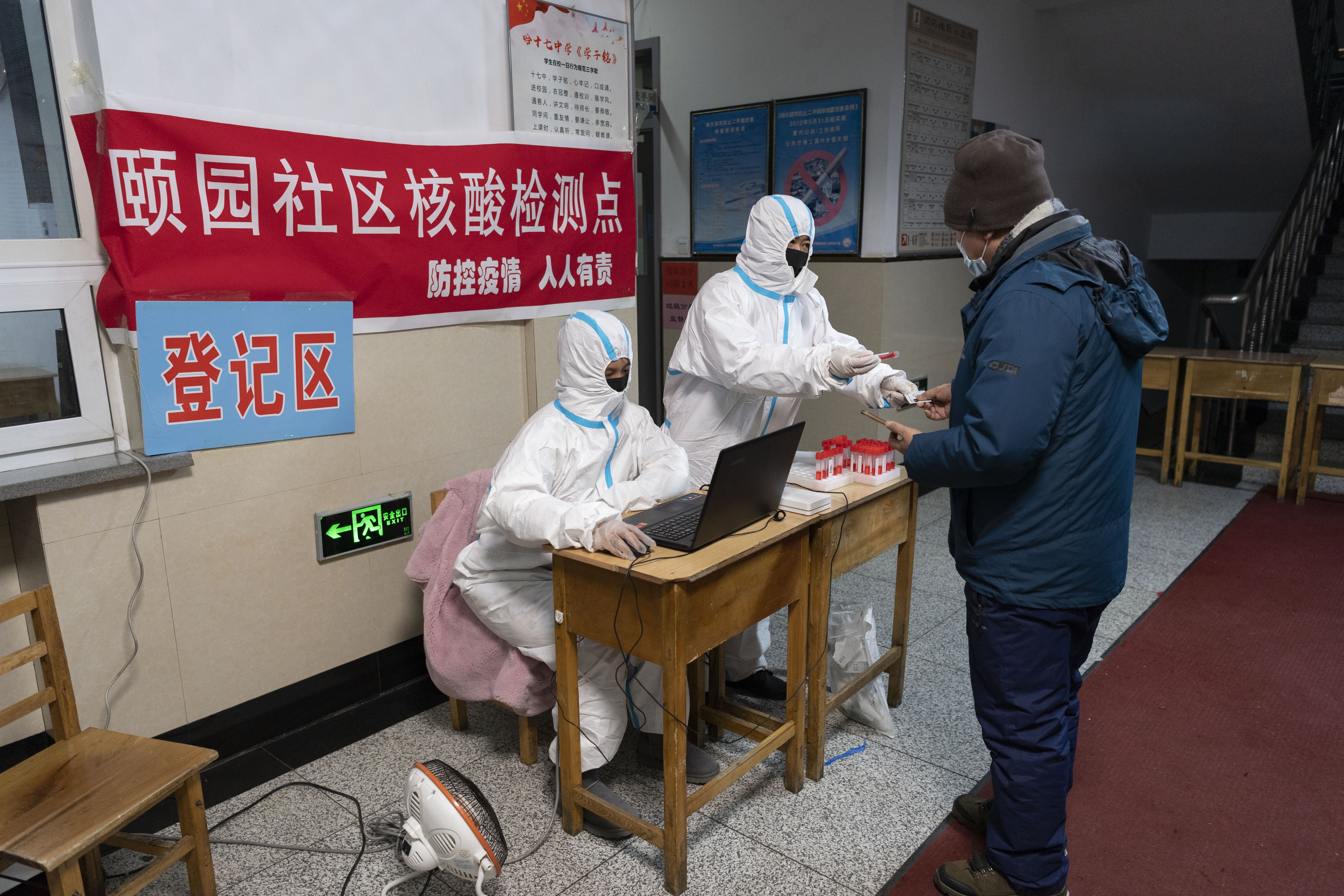 我们是夫妻也是战友,我们是同事亦是战友